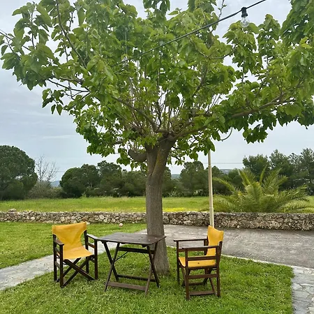 Aparthotel Odysseas