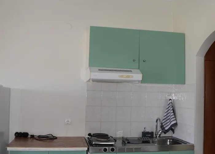 Aparthotel Odysseas Kalo Nero